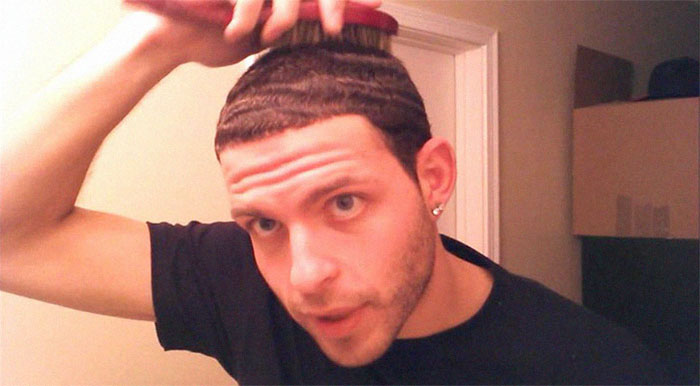 The Way This White Guy Shut Down A Black Woman Defending Kanye West In A Black Barbershop Is Pure Gold 