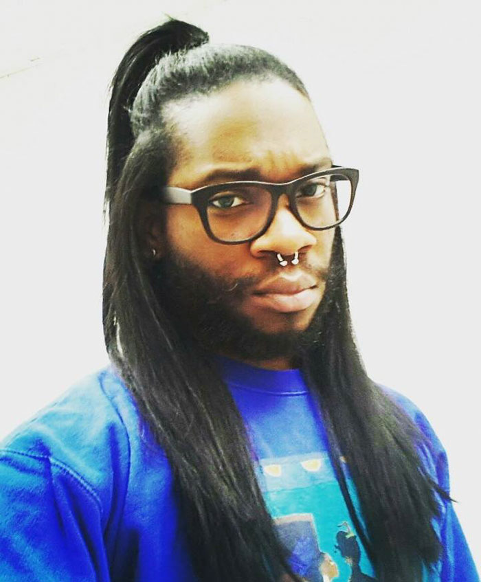 The Way This White Guy Shut Down A Black Woman Defending Kanye West In A Black Barbershop Is Pure Gold 