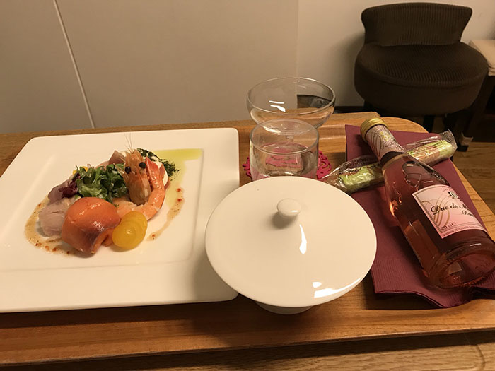 You Will Find It Hard To Believe That This Woman's Photos Of Japanese Hospital Food Are Real You Will Find It Hard To Believe That This Woman's Photos Of Japanese Hospital Food Are Real