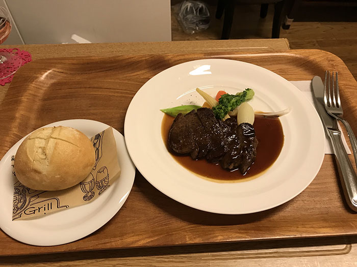 You Will Find It Hard To Believe That This Woman's Photos Of Japanese Hospital Food Are Real You Will Find It Hard To Believe That This Woman's Photos Of Japanese Hospital Food Are Real