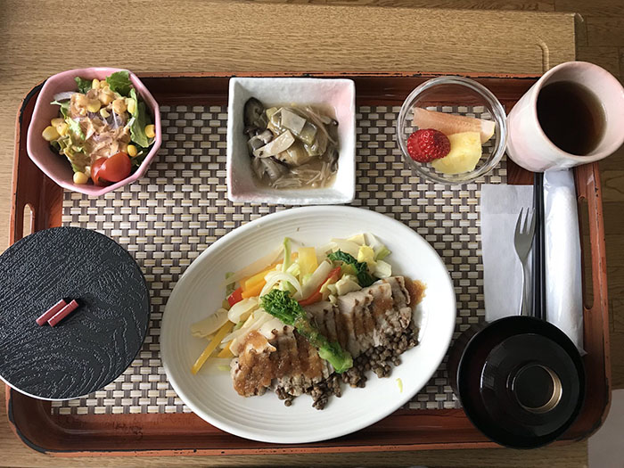 You Will Find It Hard To Believe That This Woman's Photos Of Japanese Hospital Food Are Real