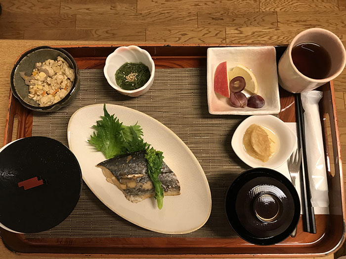 You Will Find It Hard To Believe That This Woman's Photos Of Japanese Hospital Food Are Real You Will Find It Hard To Believe That This Woman's Photos Of Japanese Hospital Food Are Real