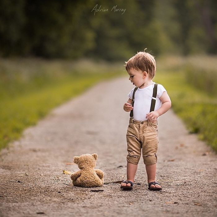 I’ve Been Taking Photos Of My Kids With Their Brother Bear For Years