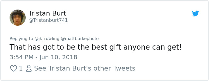 Single Dad Who Can't Afford Food Get's A Heartwarming Gift From J. K. Rowling