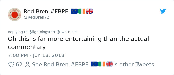 Guy Asks Girlfriend To Text Him Football Game Updates, And People Can’t Stop Laughing Now Guy Asks Girlfriend To Text Him Football Game Updates, And People Can’t Stop Laughing Now