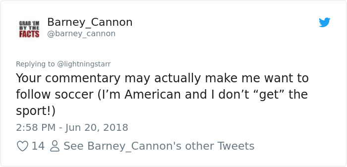 Guy Asks Girlfriend To Text Him Football Game Updates, And People Can’t Stop Laughing Now Guy Asks Girlfriend To Text Him Football Game Updates, And People Can’t Stop Laughing Now