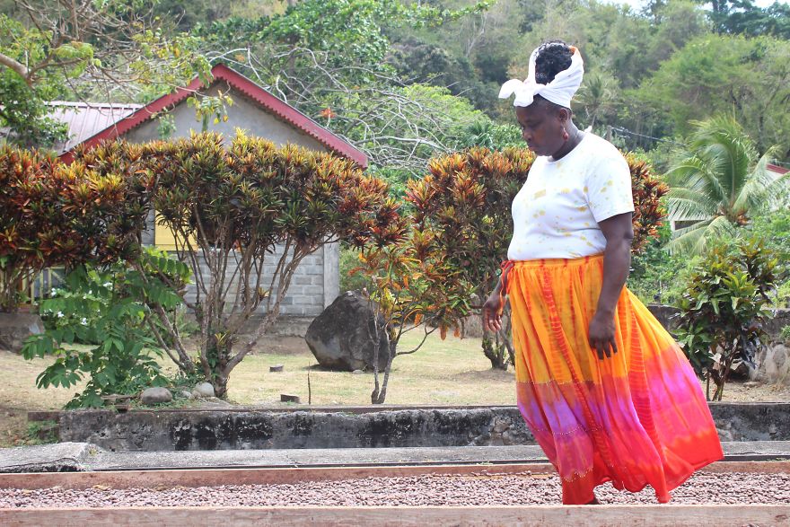 I'm A Chocolate Maker, And Here's How The Chocolate is Made From Bean To Bar I'm A Chocolate Maker, And Here's How The Chocolate is Made From Bean To Bar
