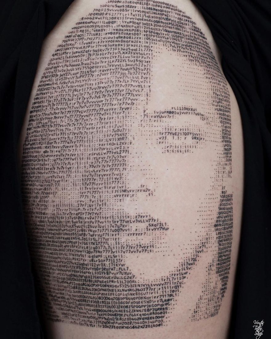 Tattooist Uses Computer Codes To Make Her Tattoos And The Result Impresses
