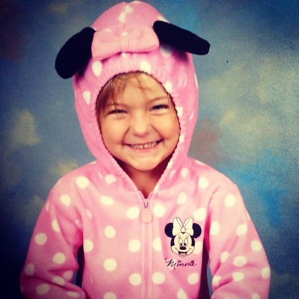 My Mom Didn't Know It Was Picture Day, But My Little Sister Did