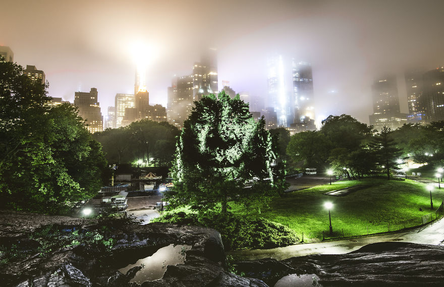 Artist Creates Incredible Portraits In Central Park Using Light Projections Artist Creates Incredible Portraits In Central Park Using Light Projections