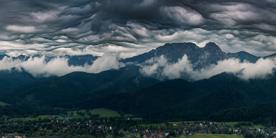 Clouds Like A Mountains, Or How I Photographed Asperitas In The Tatras