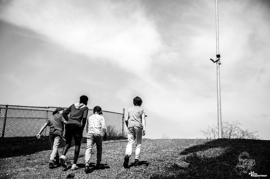 On Wednesday, May 2nd 2018 At 12:50pm, Four Friends Were Climbing To The Top Of A Hill In Pointe-Saint-Charles, Savouring This Moment Of Freedom And Independence That Kinda Made Them Feel Like Grown Ups