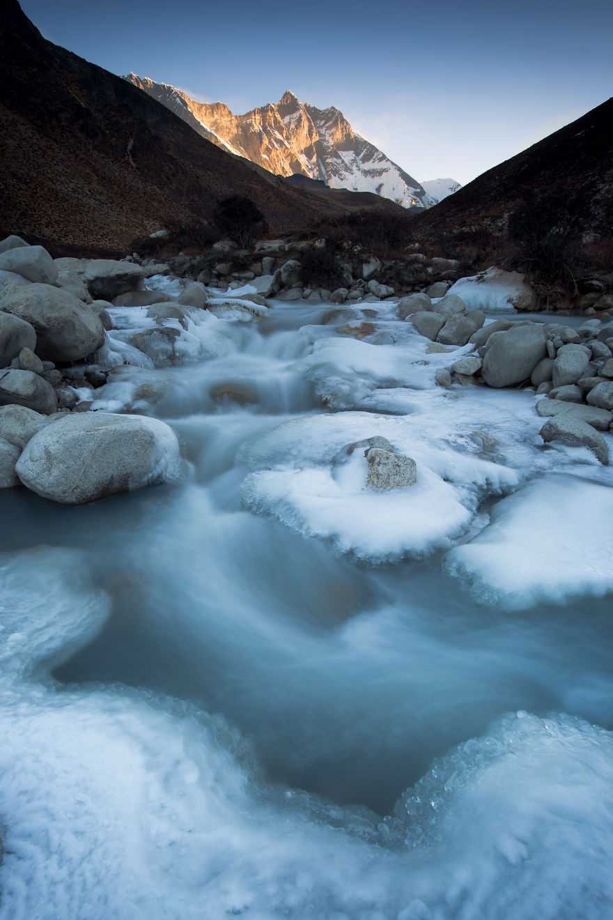I Fulfilled A Life Dream By Volunteering In Nepal And Hiking The Worlds Most Epic Mountains I Fulfilled A Life Dream By Volunteering In Nepal And Hiking The Worlds Most Epic Mountains