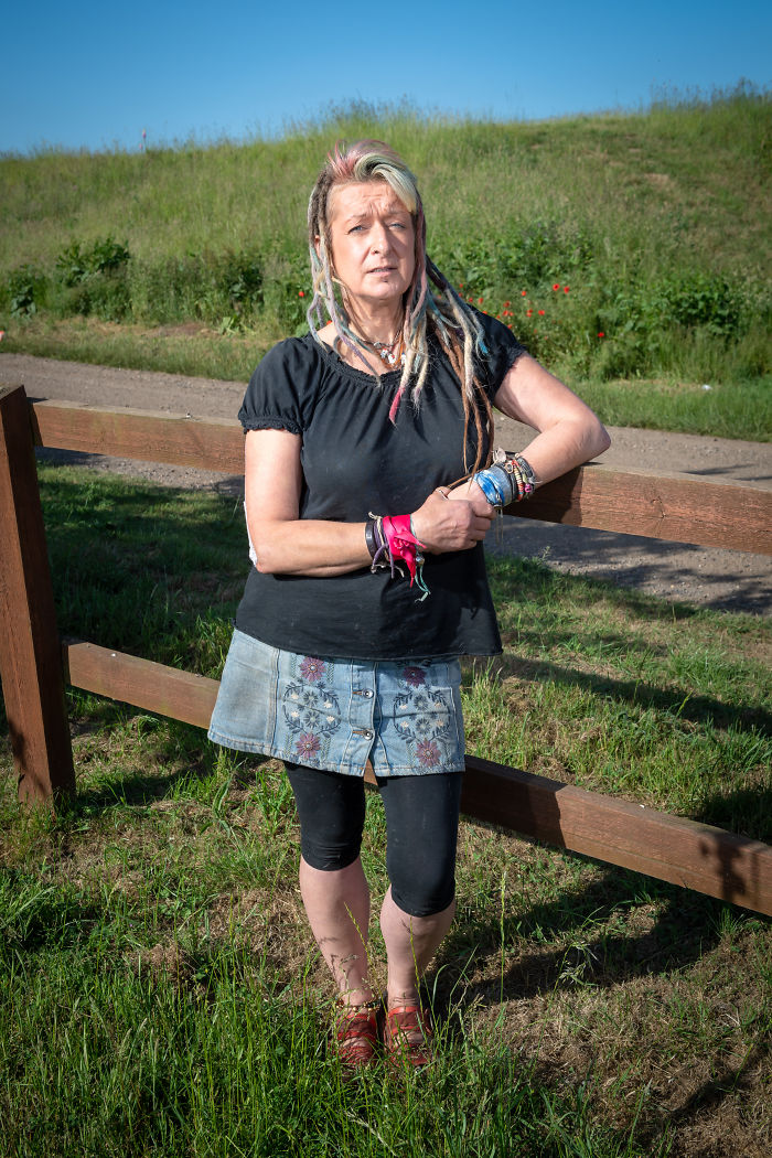 Husband Fed Up With The 30 Dogs His Wife Pets Asks Her To Choose Him Or The Dogs, And Probably Regrets It Afterwards Husband Fed Up With The 30 Dogs His Wife Pets Asks Her To Choose Him Or The Dogs, And Probably Regrets It Afterwards