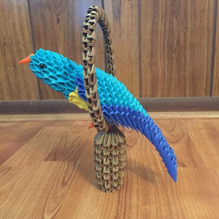 I Make Sculptures From Hundreds Of Folded Pieces Of Card Stock