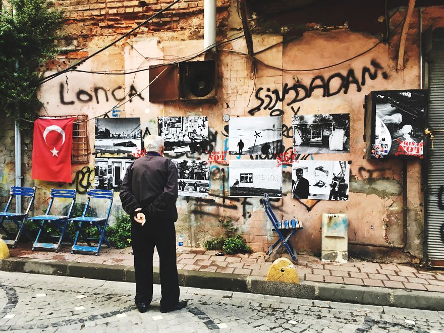 I Said 'This Is Not Instagram' And I Put My Photos On Walls In Gypsy Neighborhood