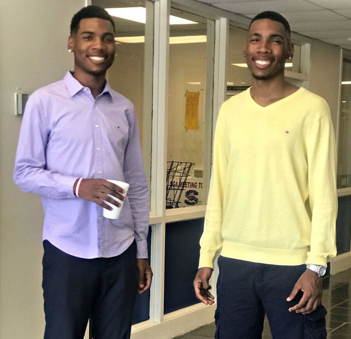 The Way These Identical Twins Handled School Yearbook's Photoshoot Will Make You Regret You're One Of A Kind The Way These Identical Twins Handled School Yearbook's Photoshoot Will Make You Regret You're One Of A Kind