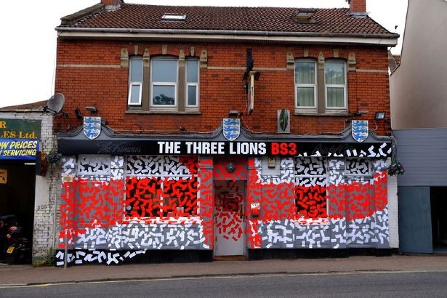 It&rsquo;s Coming Home! Fans England-Wide Show Their Belief In The England Squad