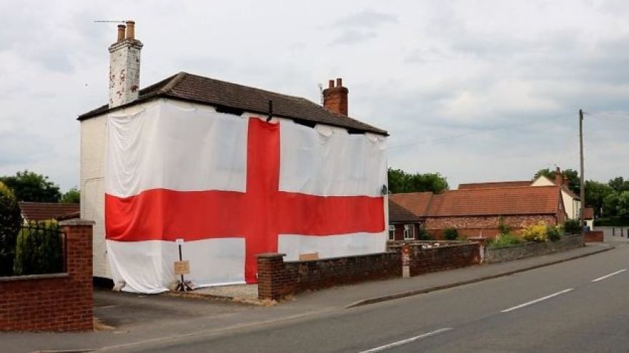 It’s Coming Home! Fans England-Wide Show Their Belief In The England Squad It’s Coming Home! Fans England-Wide Show Their Belief In The England Squad