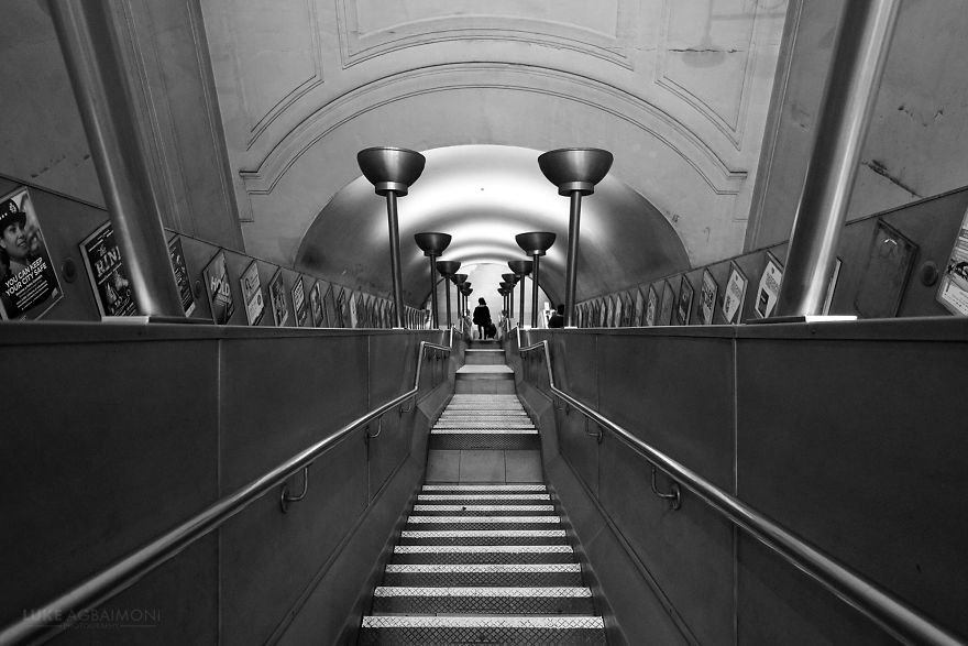 Photographer Captures Awesome Shots Of Symmetry On The London Underground