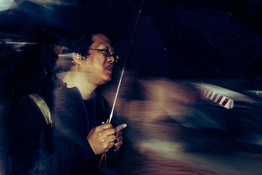 Photographer Captures The Gritty Spirt Of Milano In Candid Photos