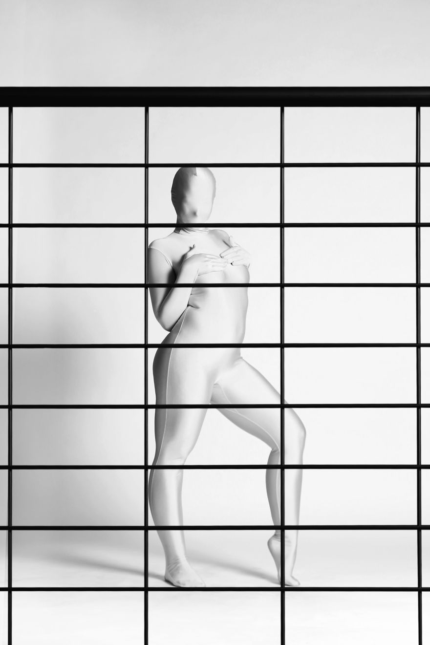 I Gave Simple Objects To Different People And Told Them That They Represent The Current Beauty Canons Or Standards