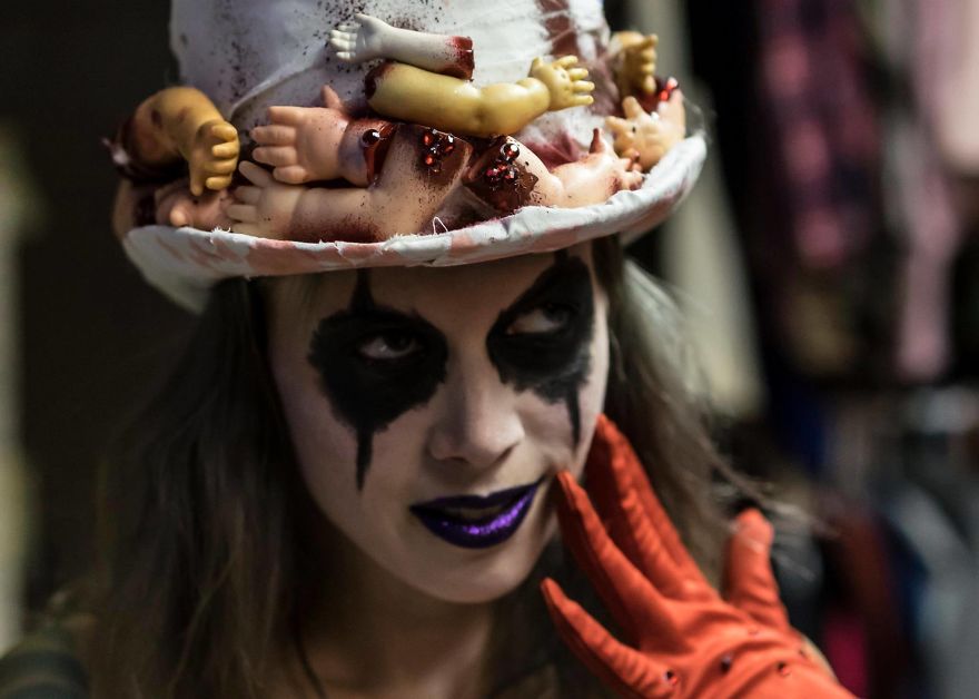 Shock Opera! A Play With An All-Woman Cast About The Band That Invented The Rock Show- Alice Cooper!