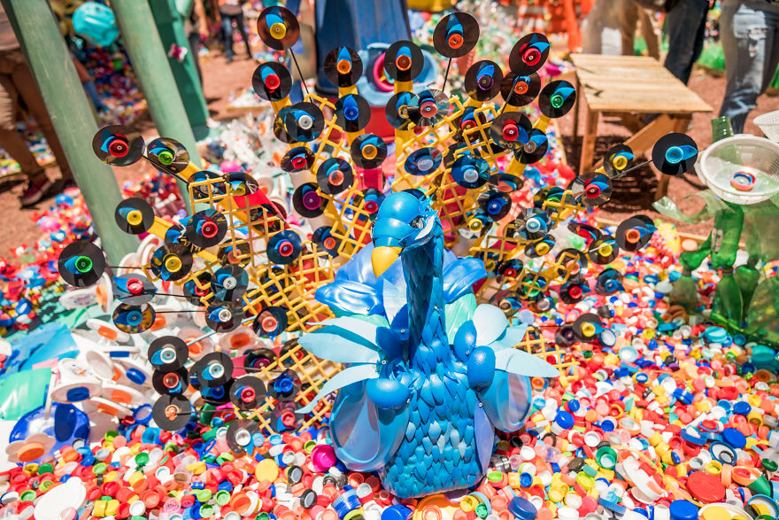 The Future Forest: We've Made A Forest Out Of 3 Tons Of Plastic In Mexico City The Future Forest: We've Made A Forest Out Of 3 Tons Of Plastic In Mexico City