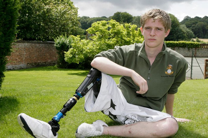 Internet Can't Believe This Amputee Soldier Would Respond Like This To Muslim Man 'Blowing Him Up' Internet Can't Believe This Amputee Soldier Would Respond Like This To Muslim Man 'Blowing Him Up'