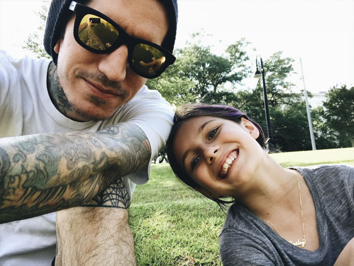 Single Dad Who Can't Afford Food Get's A Heartwarming Gift From J. K. Rowling