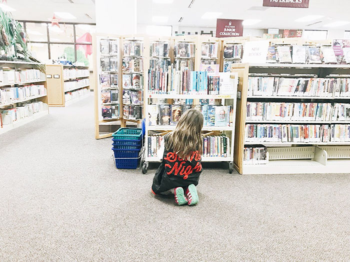 Single Dad Who Can't Afford Food Get's A Heartwarming Gift From J. K. Rowling