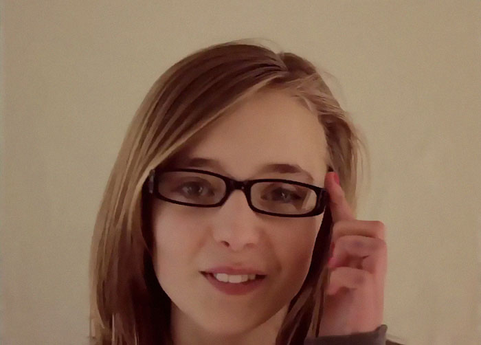 Dad Shoots His Daughter Every Week For 18 Years, Shows How Subtle Changes Make A Big Difference At The End Dad Shoots His Daughter Every Week For 18 Years, Shows How Subtle Changes Make A Big Difference At The End