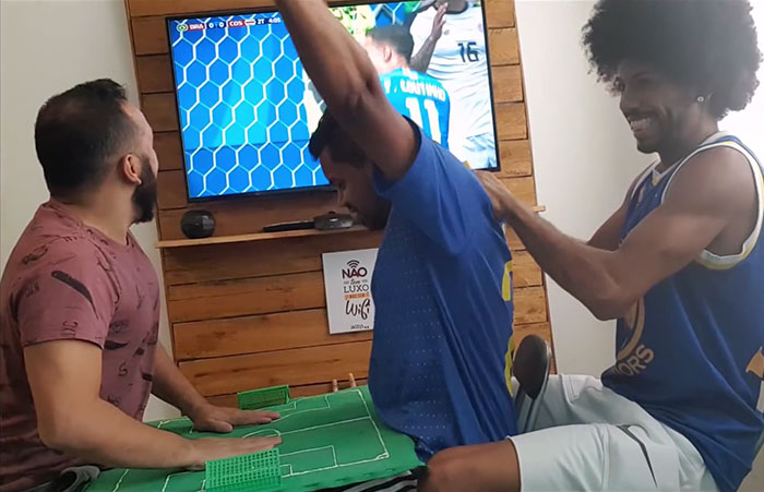 Guys Help Blind And Deaf Friend 'Watch' Word Cup And It Melts Everyones' Hearts Guys Help Blind And Deaf Friend 'Watch' Word Cup And It Melts Everyones' Hearts