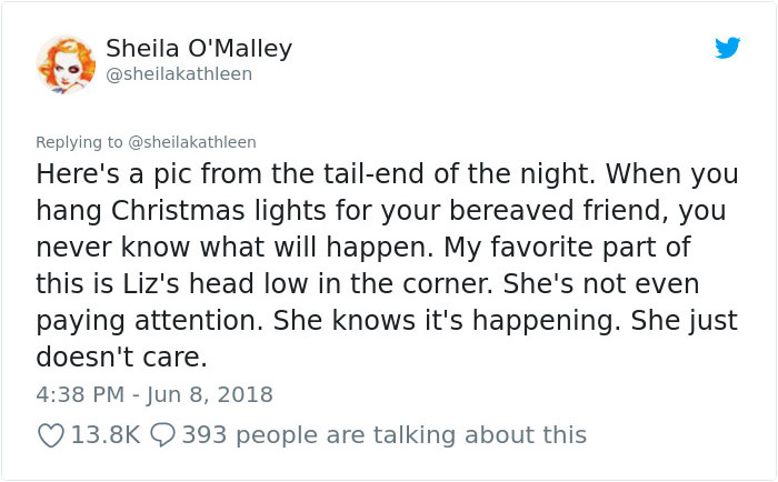 Woman Is So Depressed After Dad's Death She Cries For 19 Days Straight, So Friends Decide To Make A Risky Move Woman Is So Depressed After Dad's Death She Cries For 19 Days Straight, So Friends Decide To Make A Risky Move
