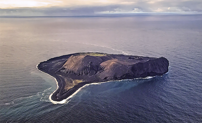 forbidden-places-on-earth-surtsey-island-iceland-18 forbidden-places-on-earth-surtsey-island-iceland-18