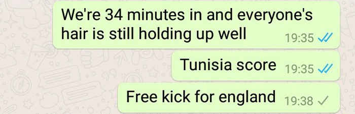 Guy Asks Girlfriend To Text Him Football Game Updates, And People Can’t Stop Laughing Now Guy Asks Girlfriend To Text Him Football Game Updates, And People Can’t Stop Laughing Now