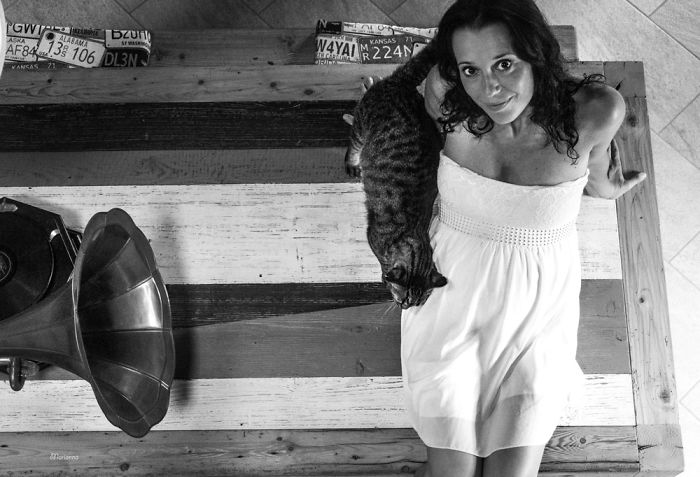 I Photograph Mommies-To-Be With Their Cats To Fight Prejudices I Photograph Mommies-To-Be With Their Cats To Fight Prejudices