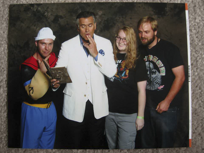 jason-momoa-fan-pic-wife-trolls-husband-1