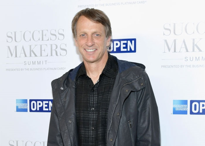 8 Embarrassing Times People Didn't Realize They Were Talking To Tony Hawk, And It Escalated Hilariously 8 Embarrassing Times People Didn't Realize They Were Talking To Tony Hawk, And It Escalated Hilariously