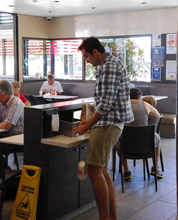 Managed To Capture The Exact Moment My Brother's Heart Broke