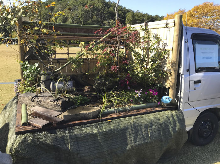 Garden In The Back Of Japanese Mini Pickup