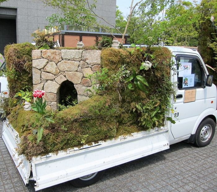 Mobile Fireplace Garden