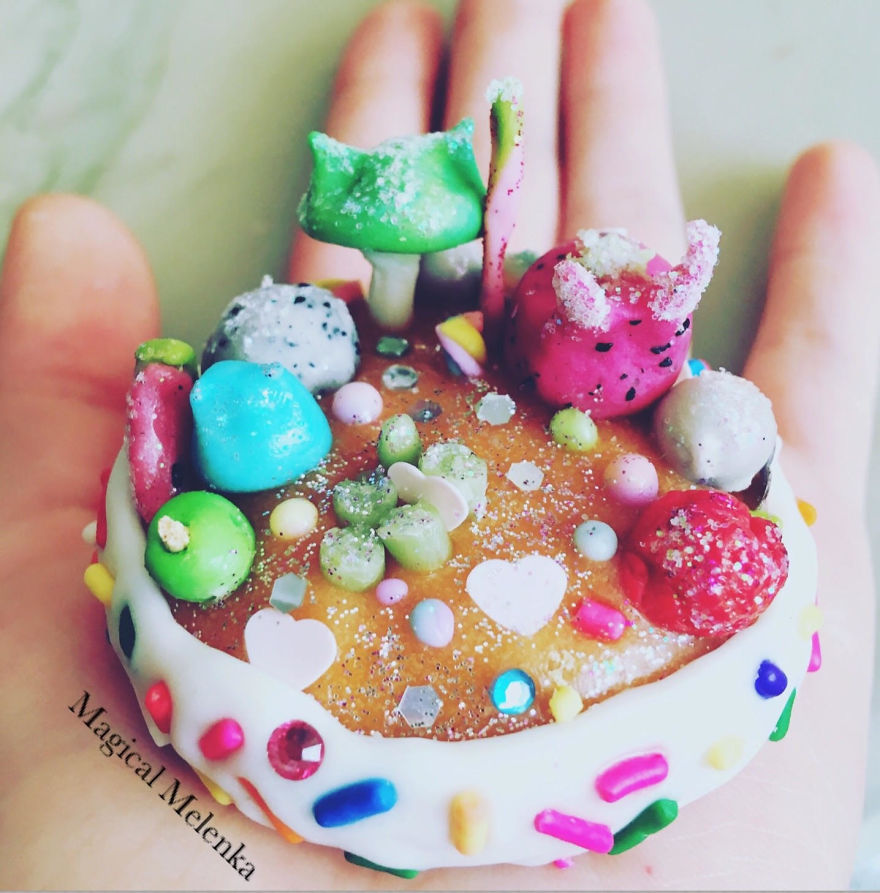 I Spend 100 Hours Creating Tiny Fairy Sculptures To Bring Magica To People's Lives And I Enjoy Every Minute Of It