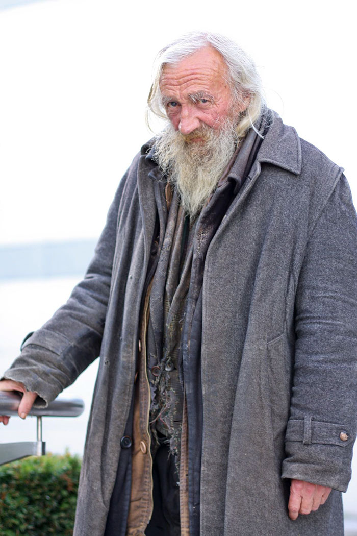 This Homeless Man Roams Our Campus Everyday Without Bothering A Sole. He Is A Campus Hero Having Saved A Girl From Being Raped 15 Years Ago