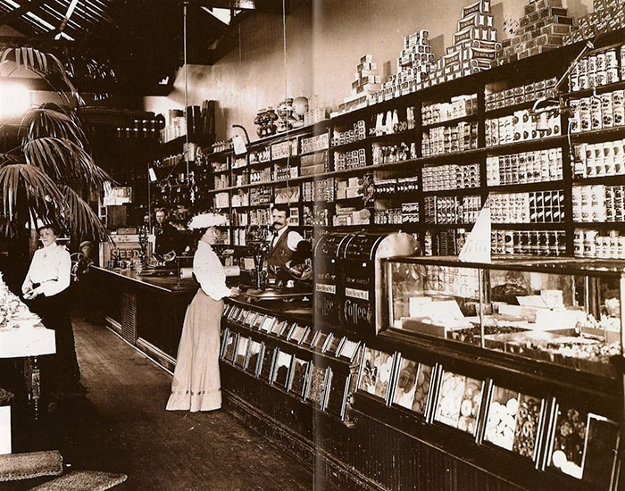 The Grocery Store Of The Late 19th Century, USA