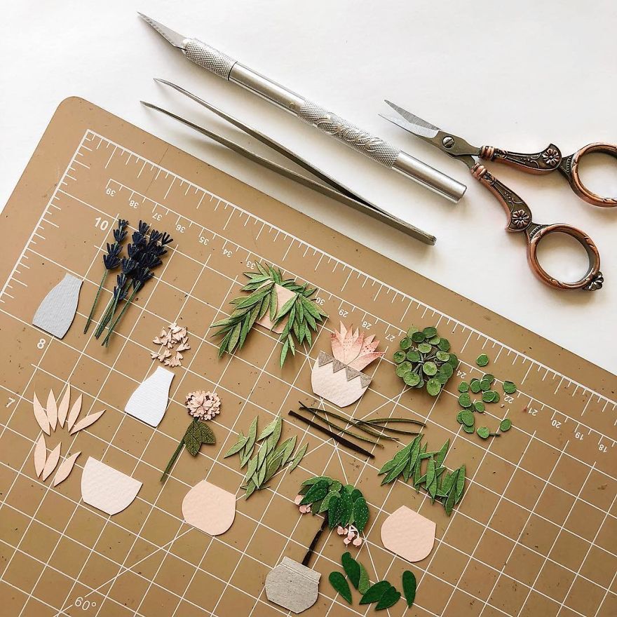 Russian Artist Creates Intricate Paper Plants Without Using Scissors Russian Artist Creates Intricate Paper Plants Without Using Scissors