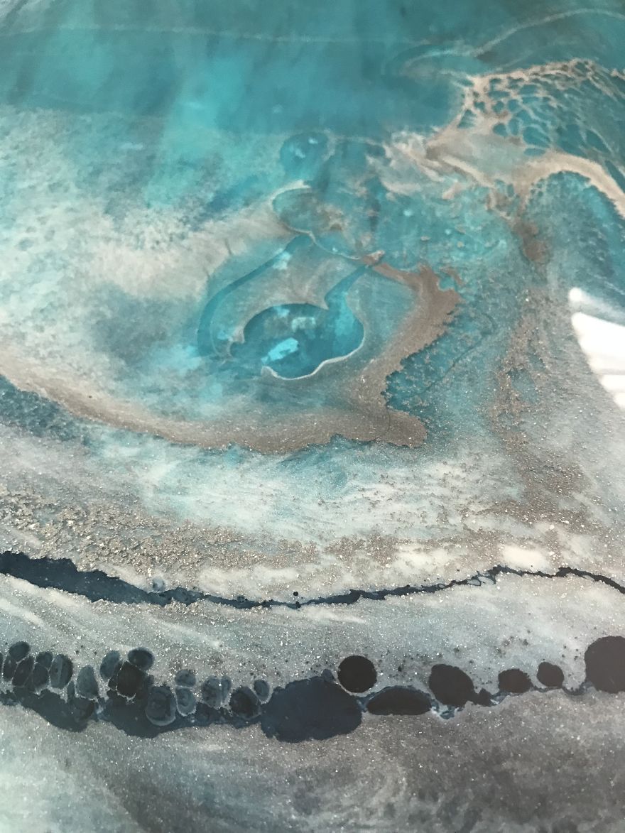 I Am An Abstract Resin Artist From Florida Who Specializes In Wave And Beach Paintings I Am An Abstract Resin Artist From Florida Who Specializes In Wave And Beach Paintings
