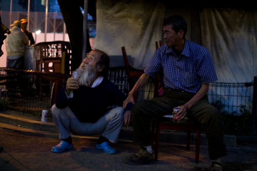 I've Spent 3 Incredible Days As A King In A Japanese Slum In Osaka And Photographed It I've Spent 3 Incredible Days As A King In A Japanese Slum In Osaka And Photographed It