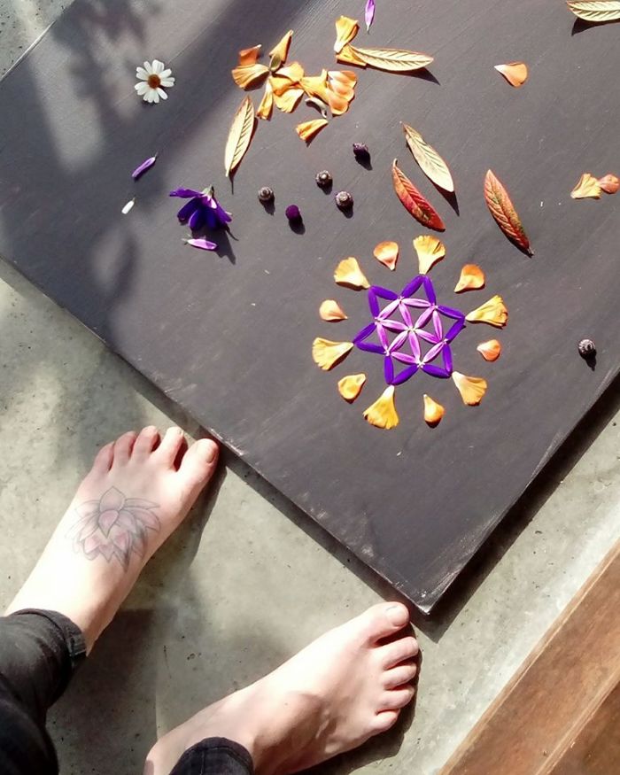 I Create Mandalas Out Of Nature Materials As A Way Of Meditation