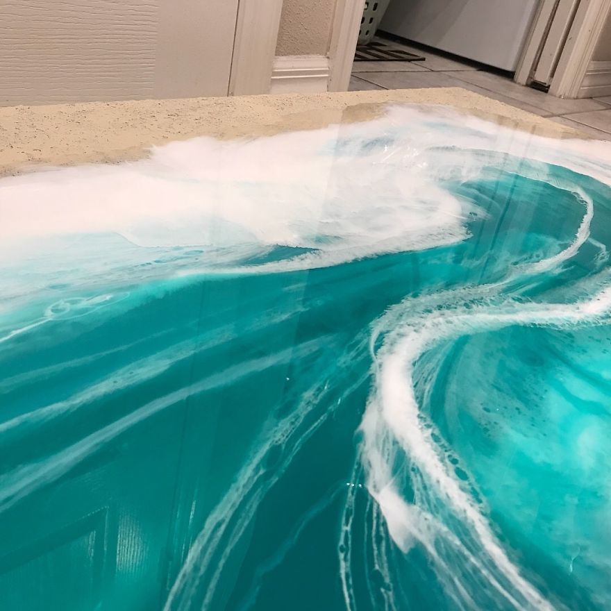 I Am An Abstract Resin Artist From Florida Who Specializes In Wave And Beach Paintings